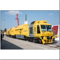 Innotrans 2016 - Linsinger Fraese 01.jpg